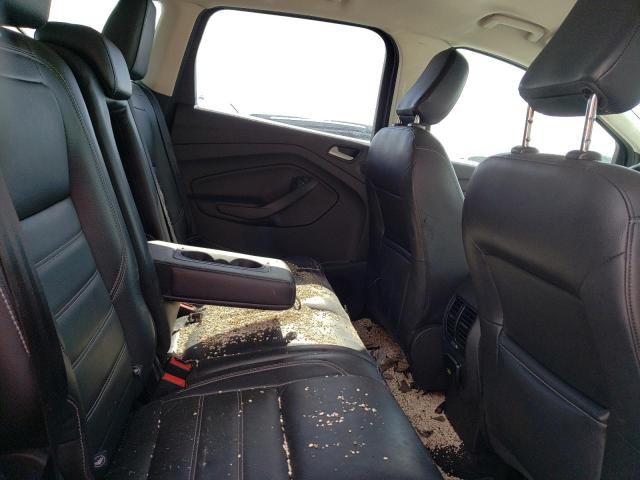 1FMCU9J92JUB17572 Ford Escape Titanium