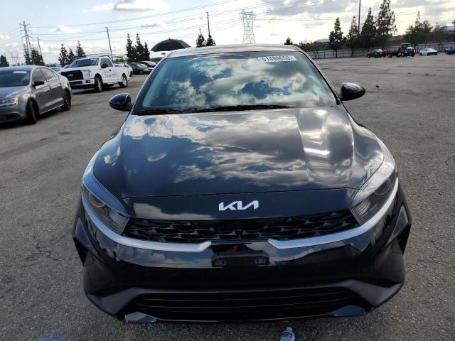3KPF24AD1PE569602 KIA FORTE LX