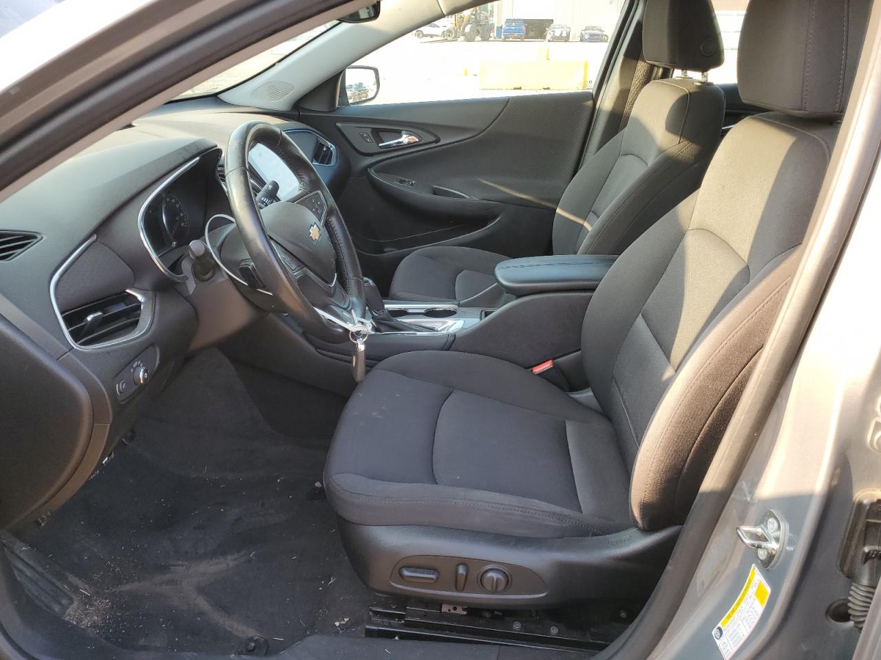 1G1ZD5ST5JF156073 CHEVROLET MALIBU 2018
