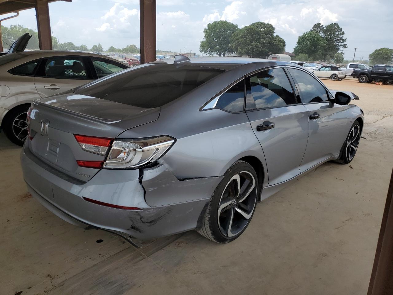 1HGCV1F36KA141742 HONDA ACCORD 2019