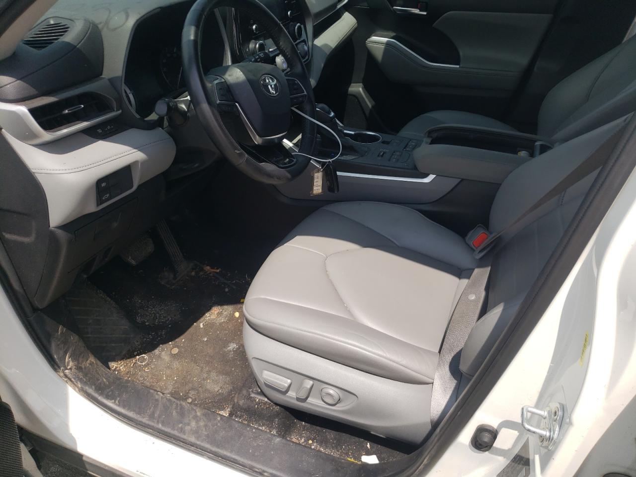 5TDGZRBH6LS053847 TOYOTA HIGHLANDER 2020
