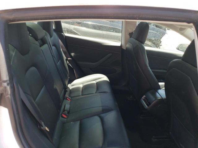 5YJ3E1EB8JF092413 Tesla MODEL 3