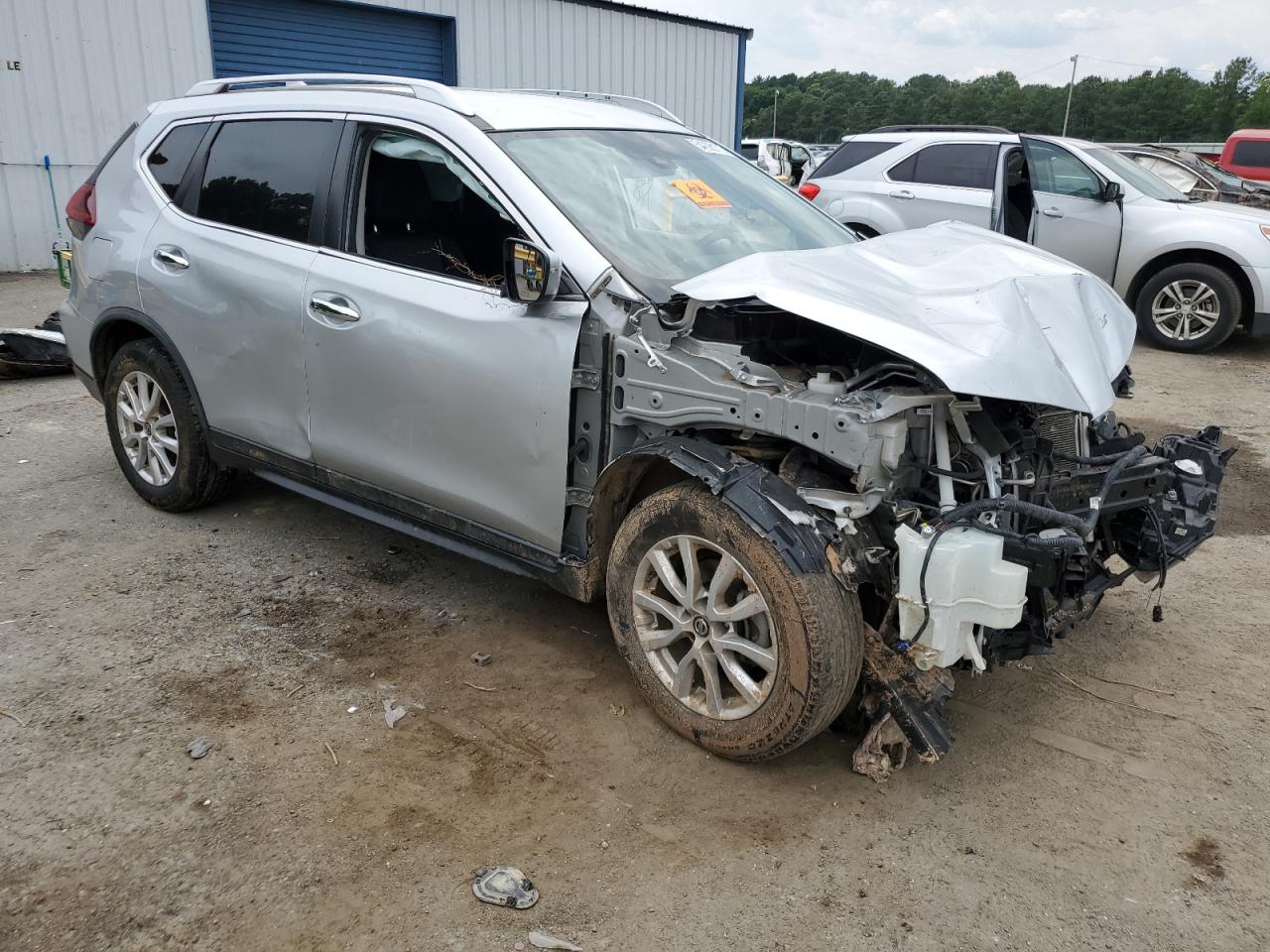 KNMAT2MT5LP515017 NISSAN ROGUE 2020