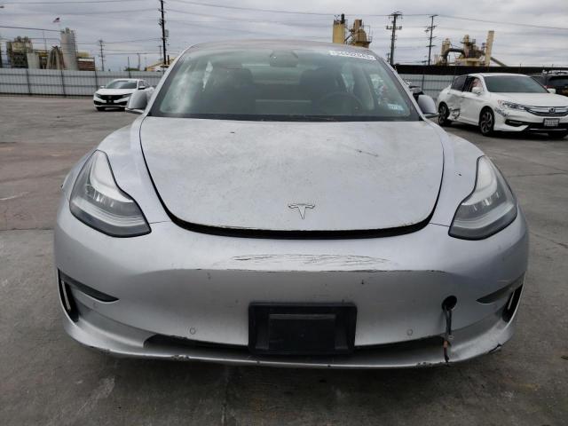 5YJ3E1EA3JF035379 Tesla MODEL 3