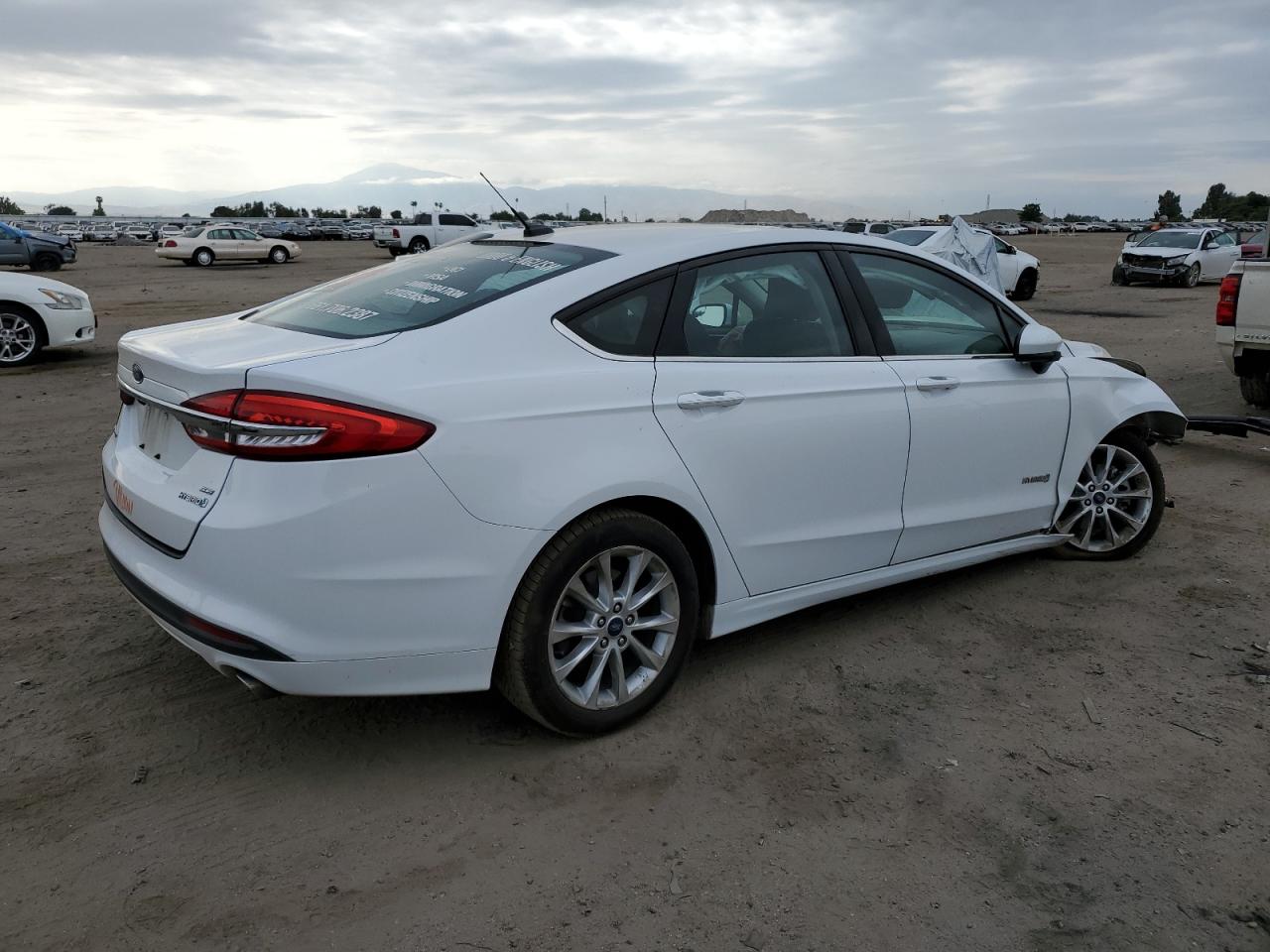3FA6P0LUXHR266289 FORD FUSION 2017