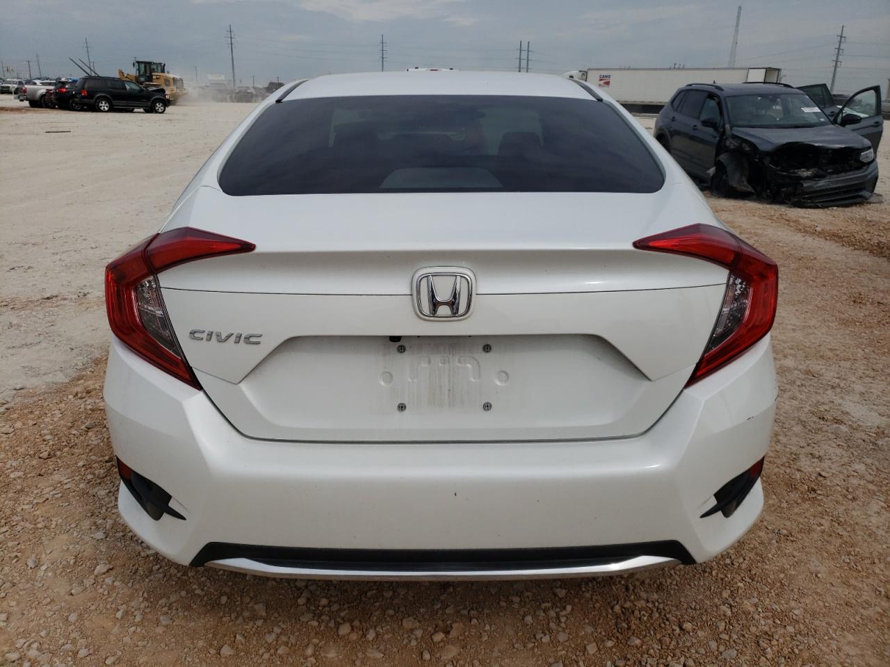 19XFC2F64KE038818 HONDA CIVIC 2018