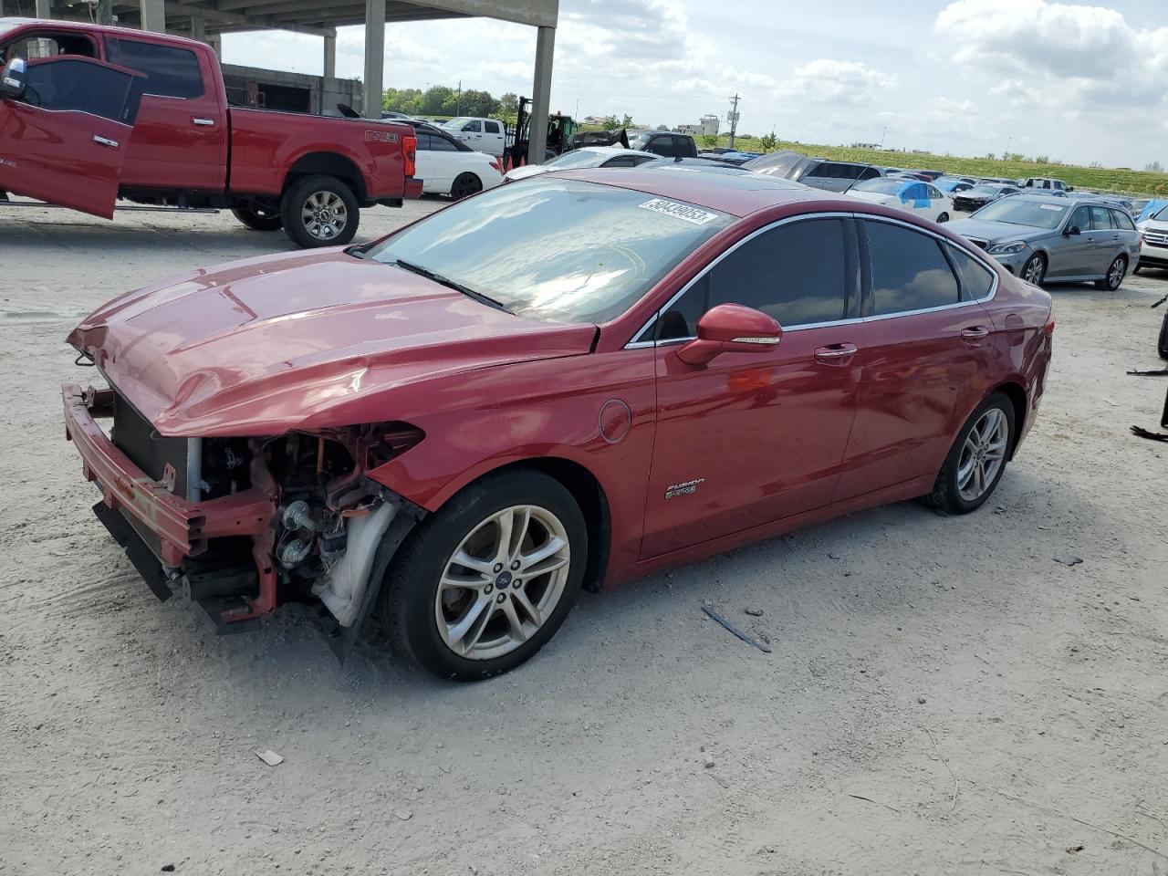 3FA6P0SU1GR363266 FORD FUSION 2016