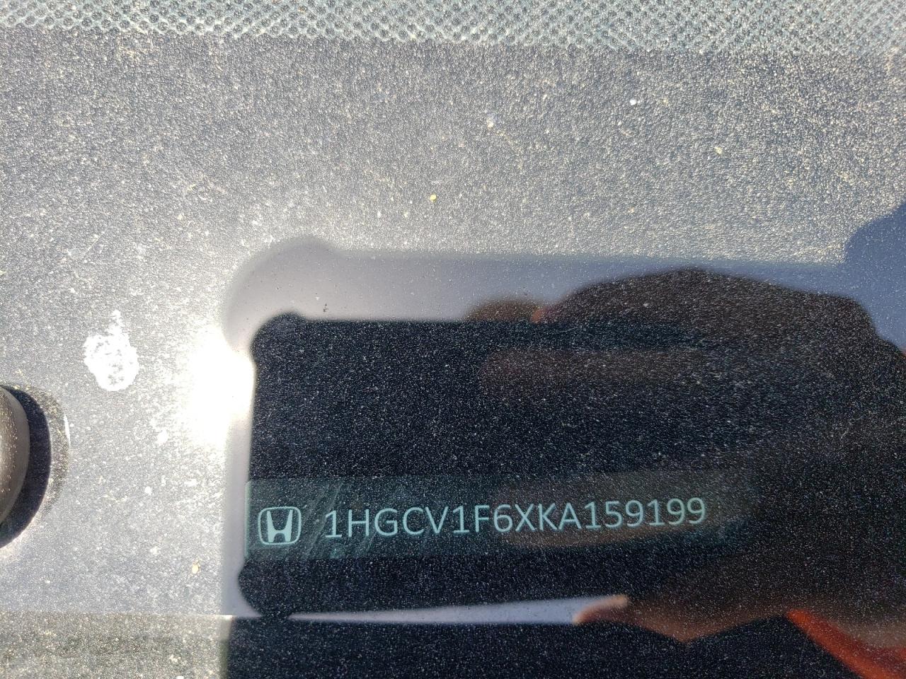 1HGCV1F5XKA158156 HONDA ACCORD 2019