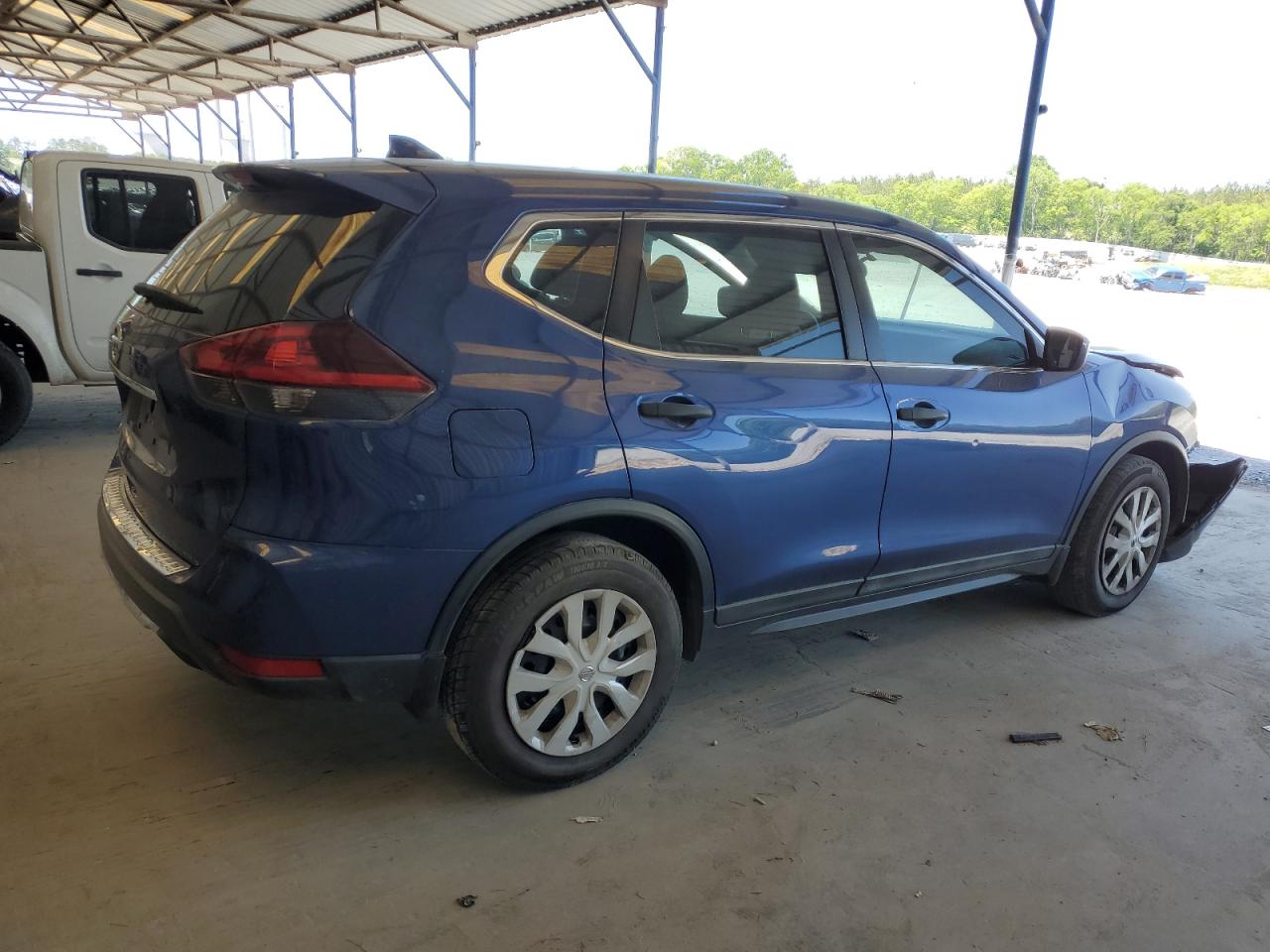 5N1AT2MT4JC760830 NISSAN ROGUE 2018