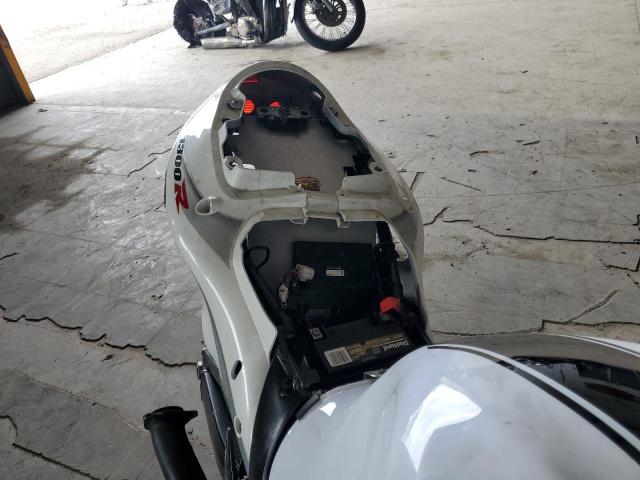 2017 SUZUKI GSX1300 RA JS1GX72B7H2100494