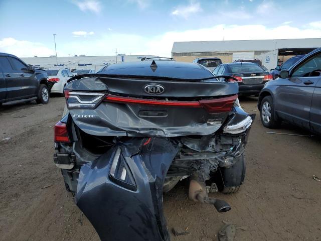 3KPF34AD6ME327090 KIA Forte Gt Line
