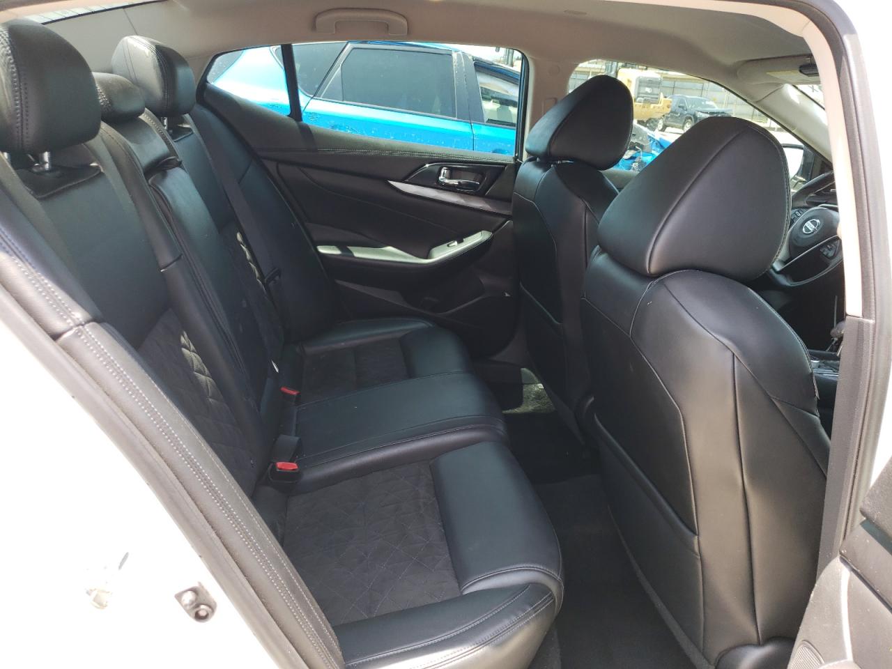 1N4AA6AP9HC444672 NISSAN MAXIMA 2017