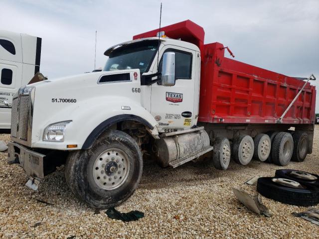 Salvage cars for sale from Copart San Antonio, TX: 2021 Kenworth Construction T880