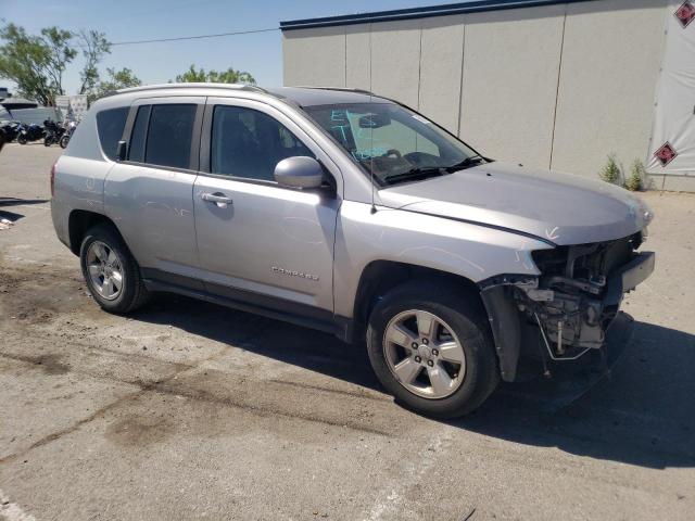 1C4NJCEB0HD198789 Jeep Compass Latitude