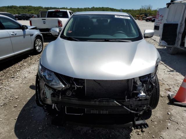 JN1BJ1CPXHW027982 Nissan Rogue Sport S