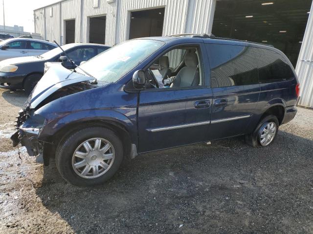 2005 Chrysler Town & Country Touring