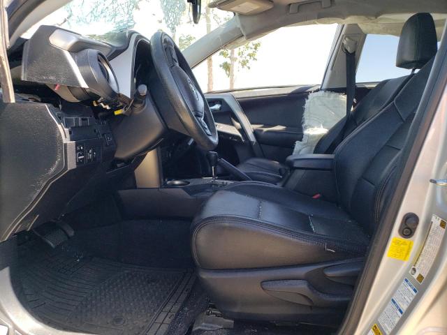 JTMRFREV2FJ019361 Toyota Rav4 Xle