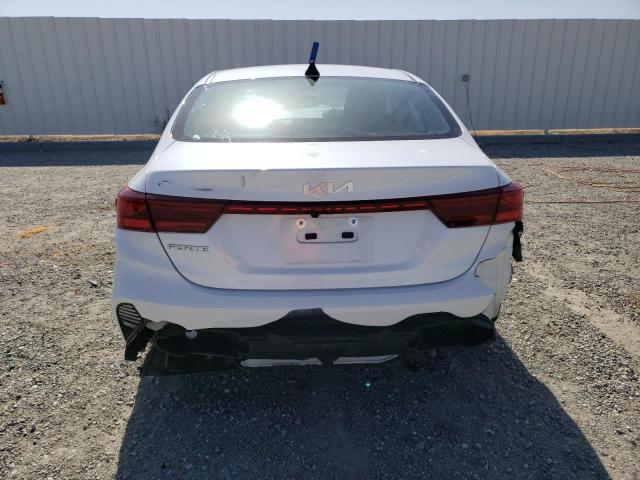 3KPF24AD4PE544242 KIA FORTE LX