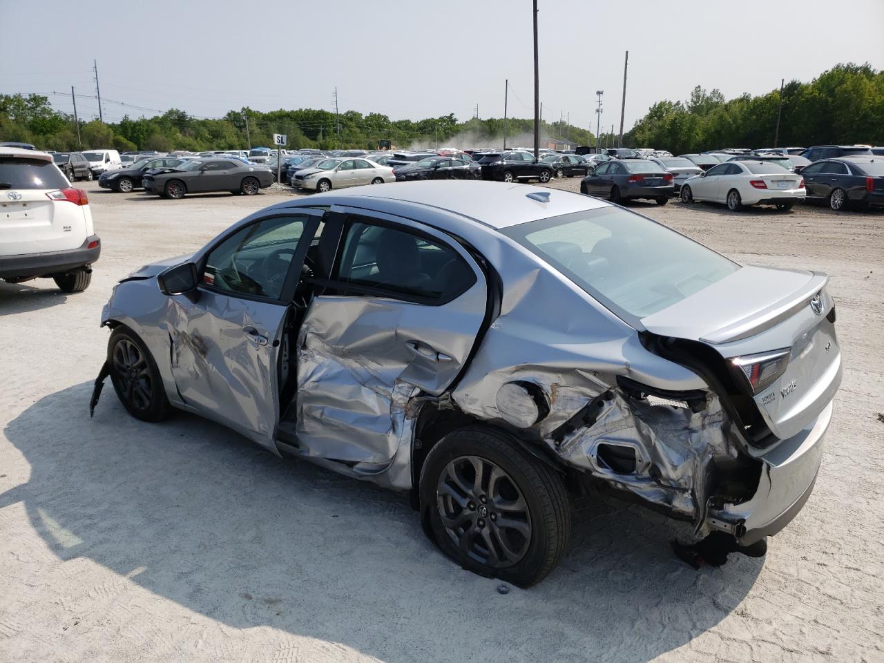 3MYDLBYV3KY507750 TOYOTA YARIS 2019