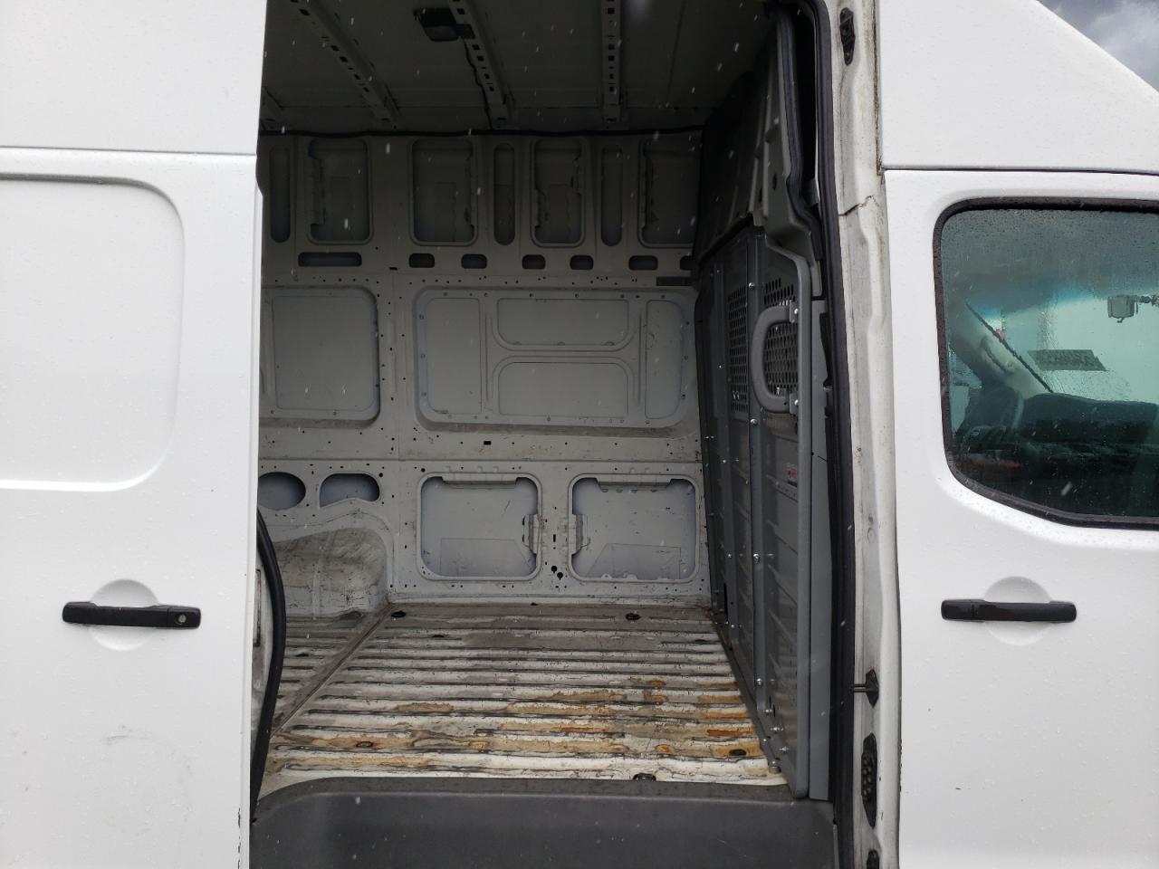 1N6BF0LY5HN805447 NISSAN NV 2017