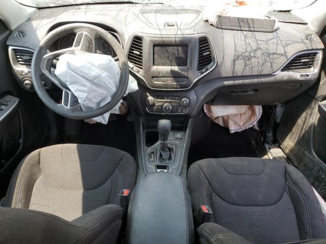 1C4PJLCB5KD114789 Jeep Cherokee Latitude