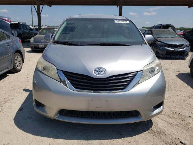 5TDKK3DC5DS388080 2013 TOYOTA SIENNA, photo no. 5