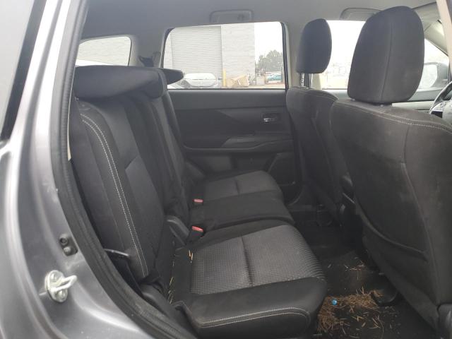 JA4AD3A33HZ027116 Mitsubishi Outlander Se