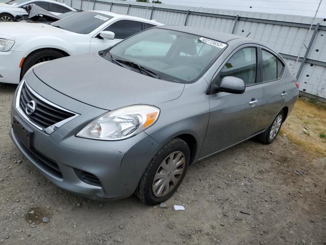 2013 Nissan Versa S