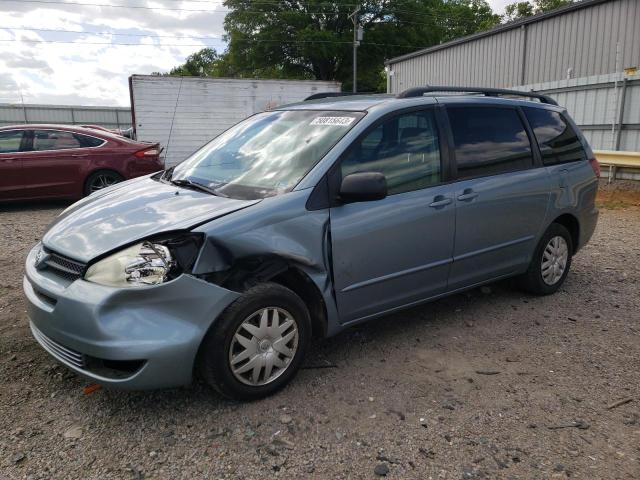 2004 Toyota Sienna CE