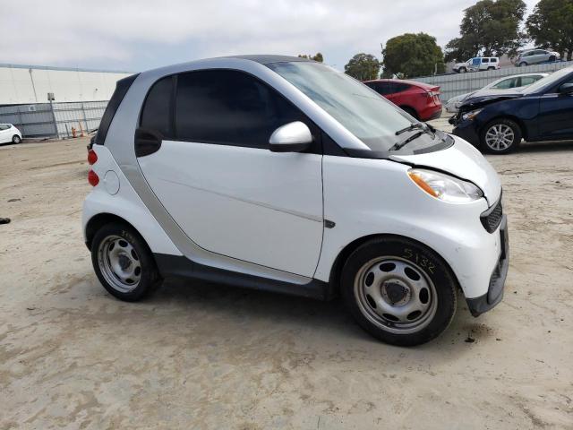 VIN WMEEJ3BA5EK761999 2014 Smart Fortwo, Pure no.4