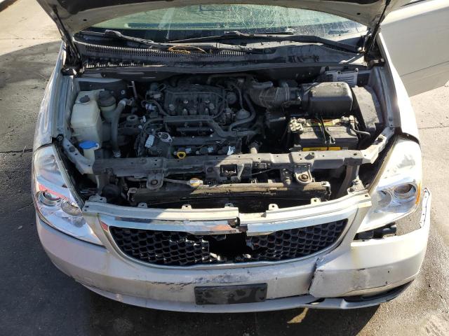KNDMG4C74E6572299 KIA SEDONA LX