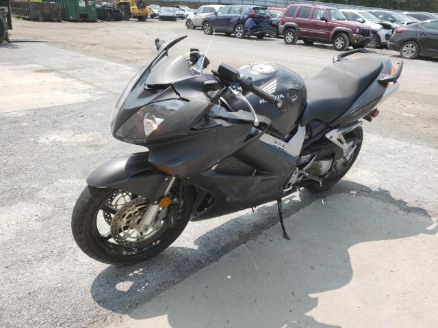 2004 HONDA VFR800 JH2RC46154M600038