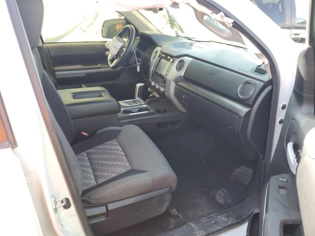 5TFUY5F1XJX713990 Toyota Tundra Double Cab Sr/sr5