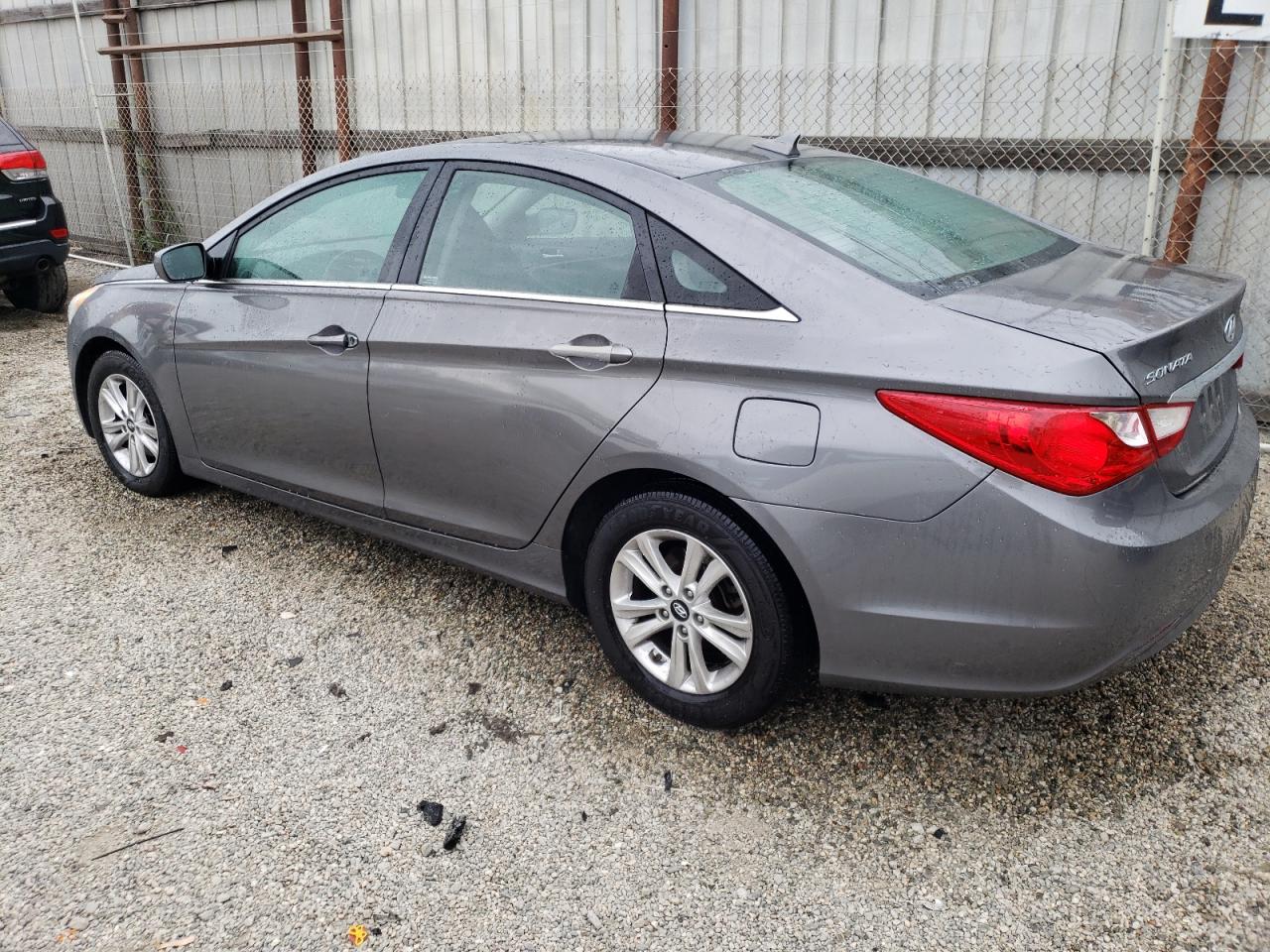 5NPEB4AC7DH759379 2013 Hyundai Sonata Gls