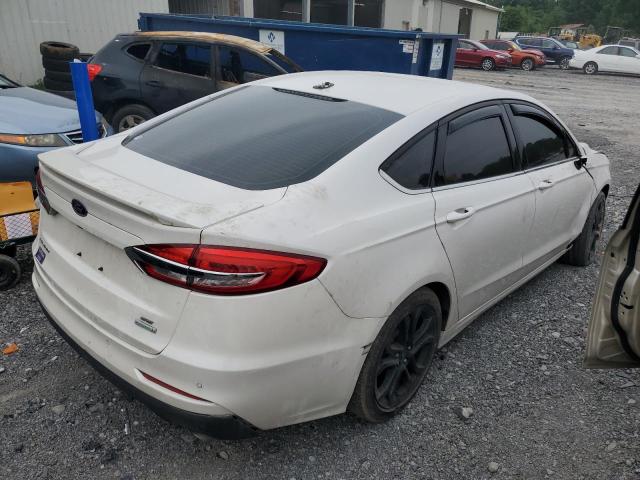 3FA6P0HDXKR215021 Ford Fusion SE 3