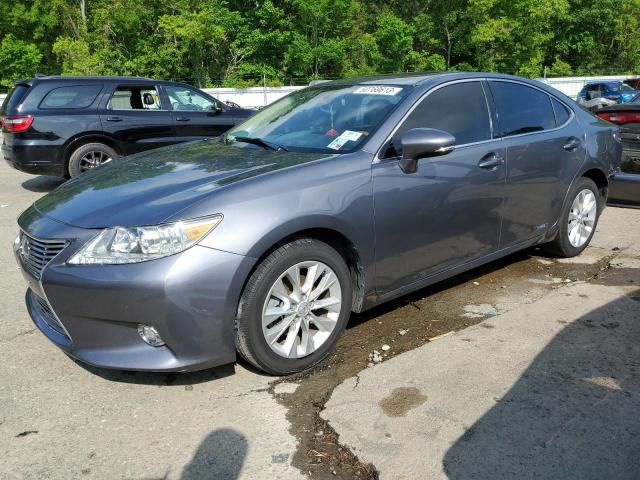 2015 Lexus ES 300h 