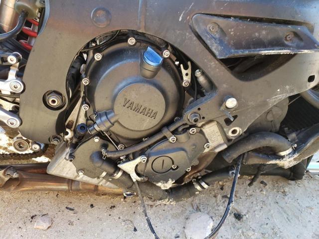 2009 YAMAHA YZFR6 S JYARJ06E09A040153