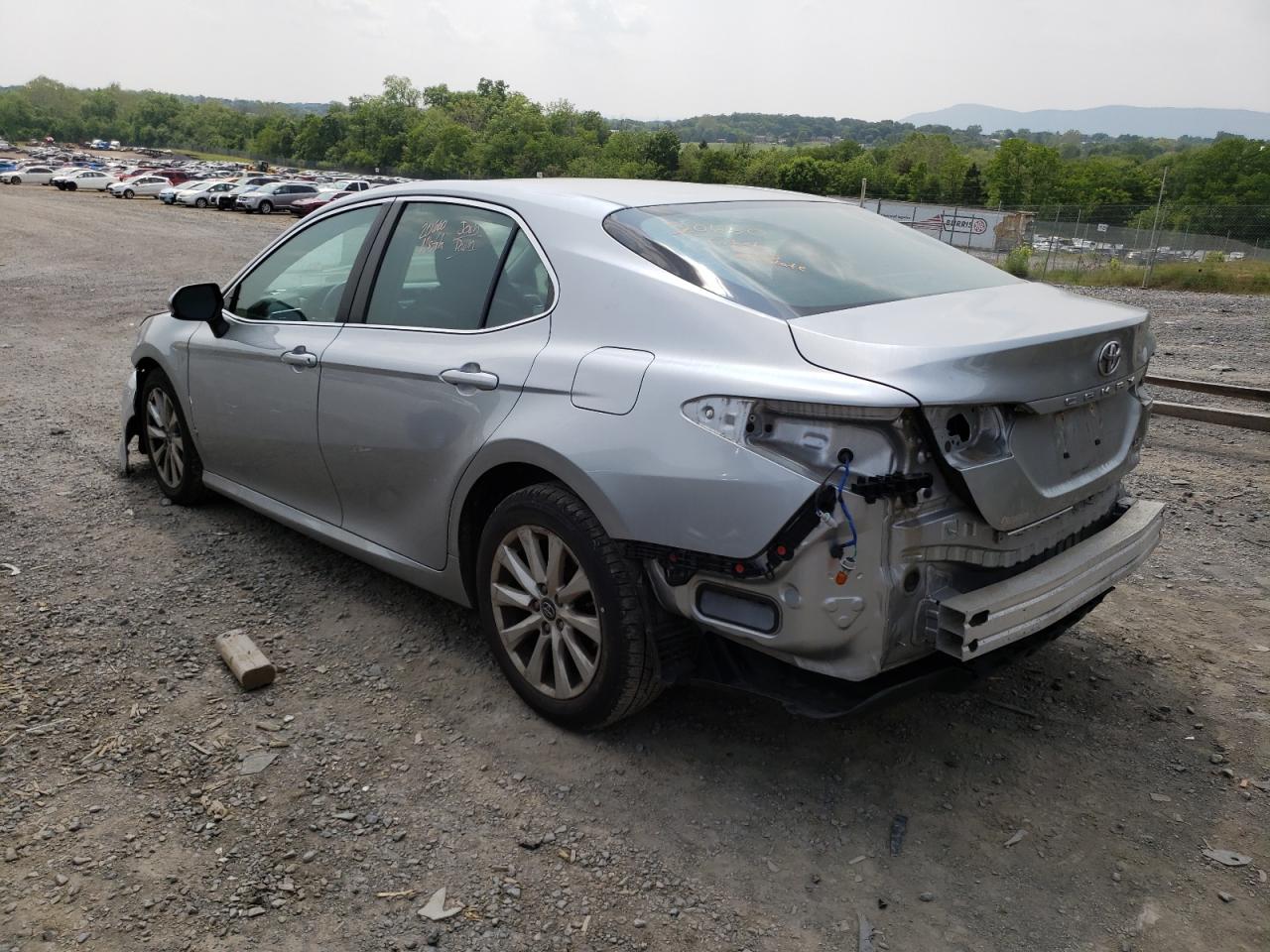 4T1B11HK3JU113710 TOYOTA CAMRY 2018