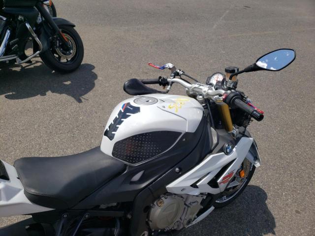 2016 BMW S 1000 R - WB10D1208GZ696679