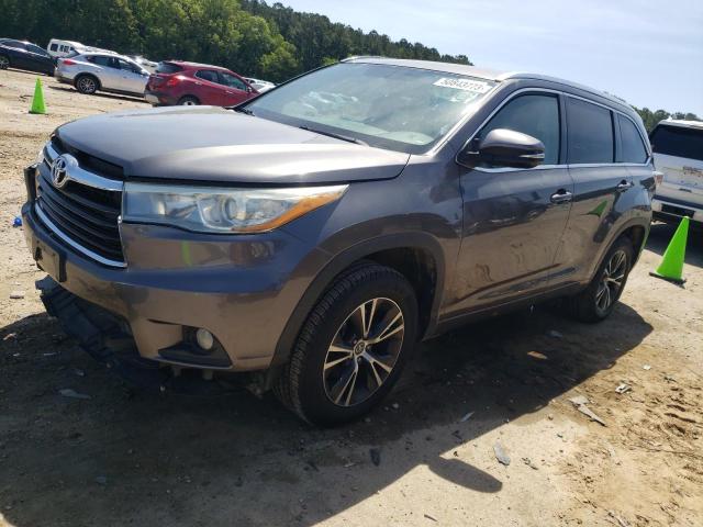 Salvage cars for sale from Copart Florence, MS: 2016 Toyota Highlander XLE