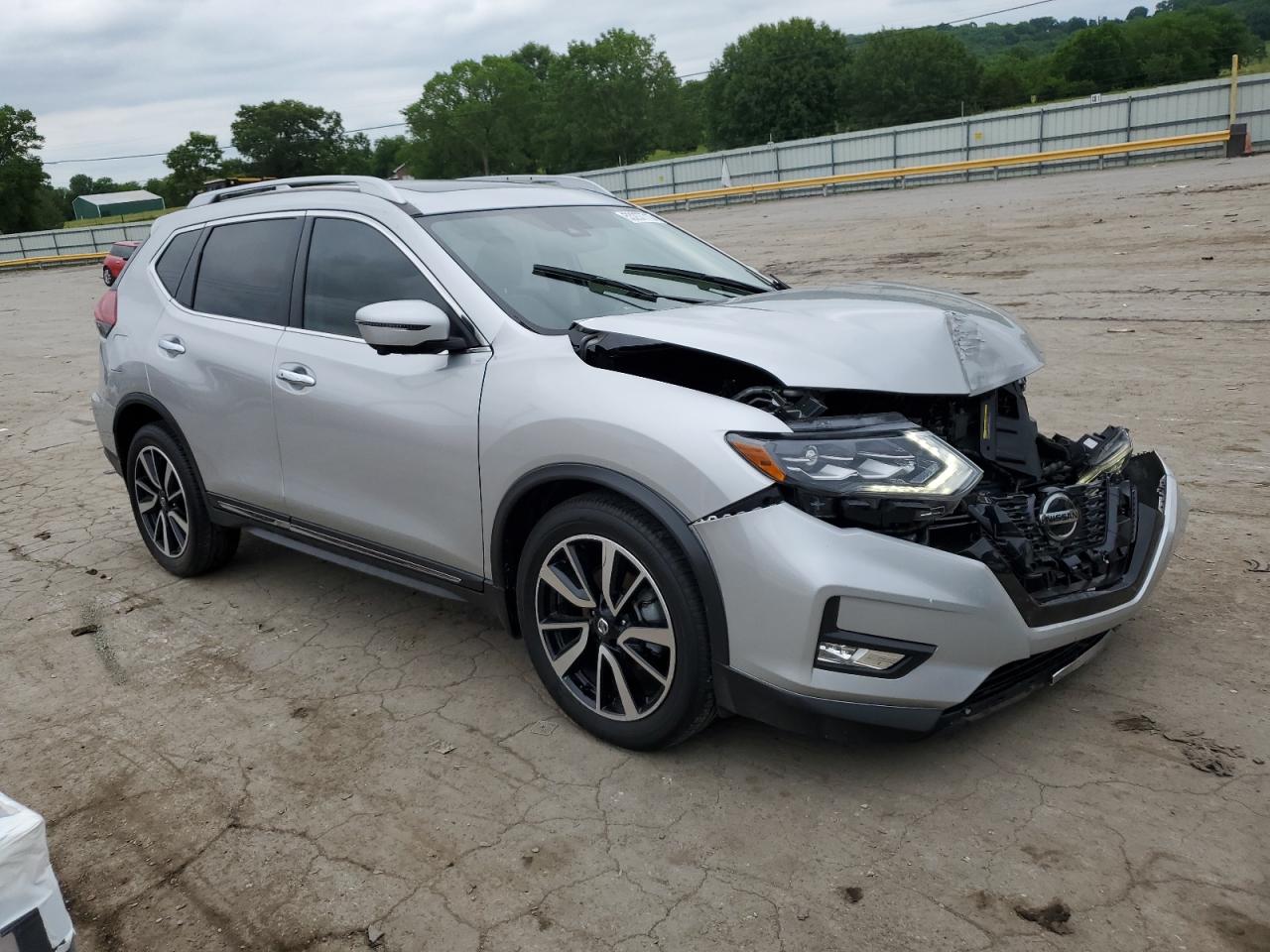 JN8AT2MT4JW467744 NISSAN ROGUE 2018