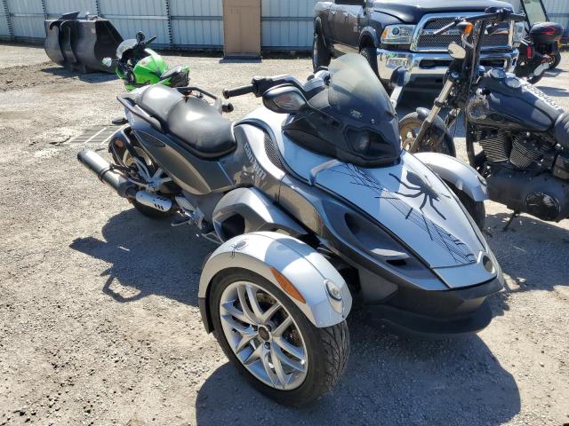 Salvage motorcycles for sale at Harleyville, SC auction: 2013 Can-Am Spyder Roadster RS