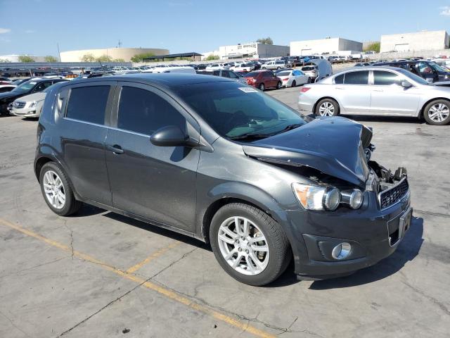 1G1JC6SG5G4117142 Chevrolet SONIC LT