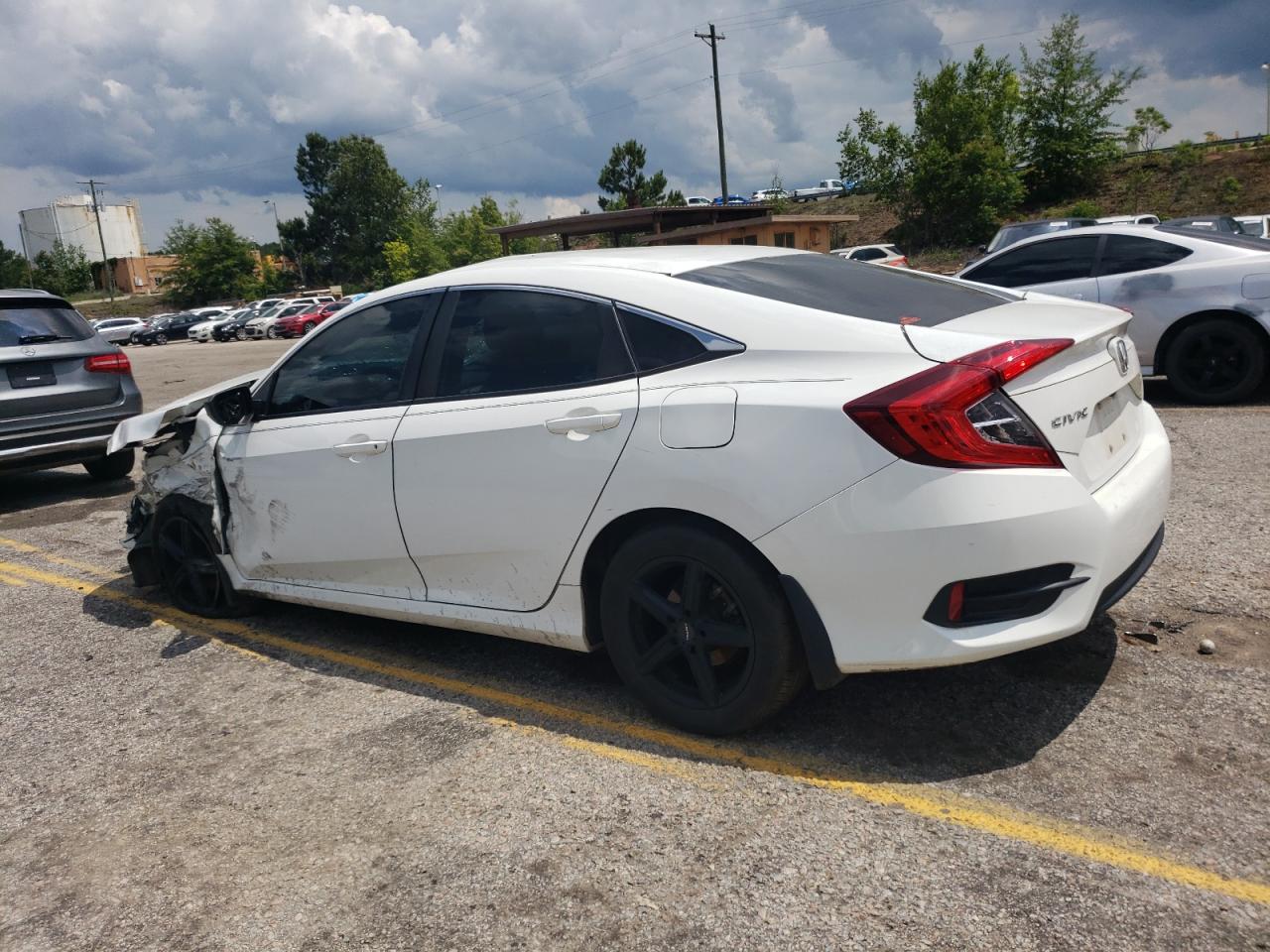 2HGFC2F52HH506762 HONDA CIVIC 2017