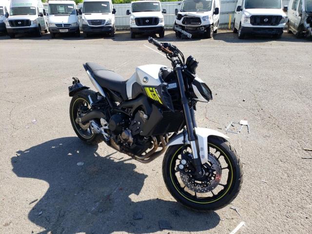 Salvage motorcycles for sale at Woodburn, OR auction: 2017 Yamaha FZ09