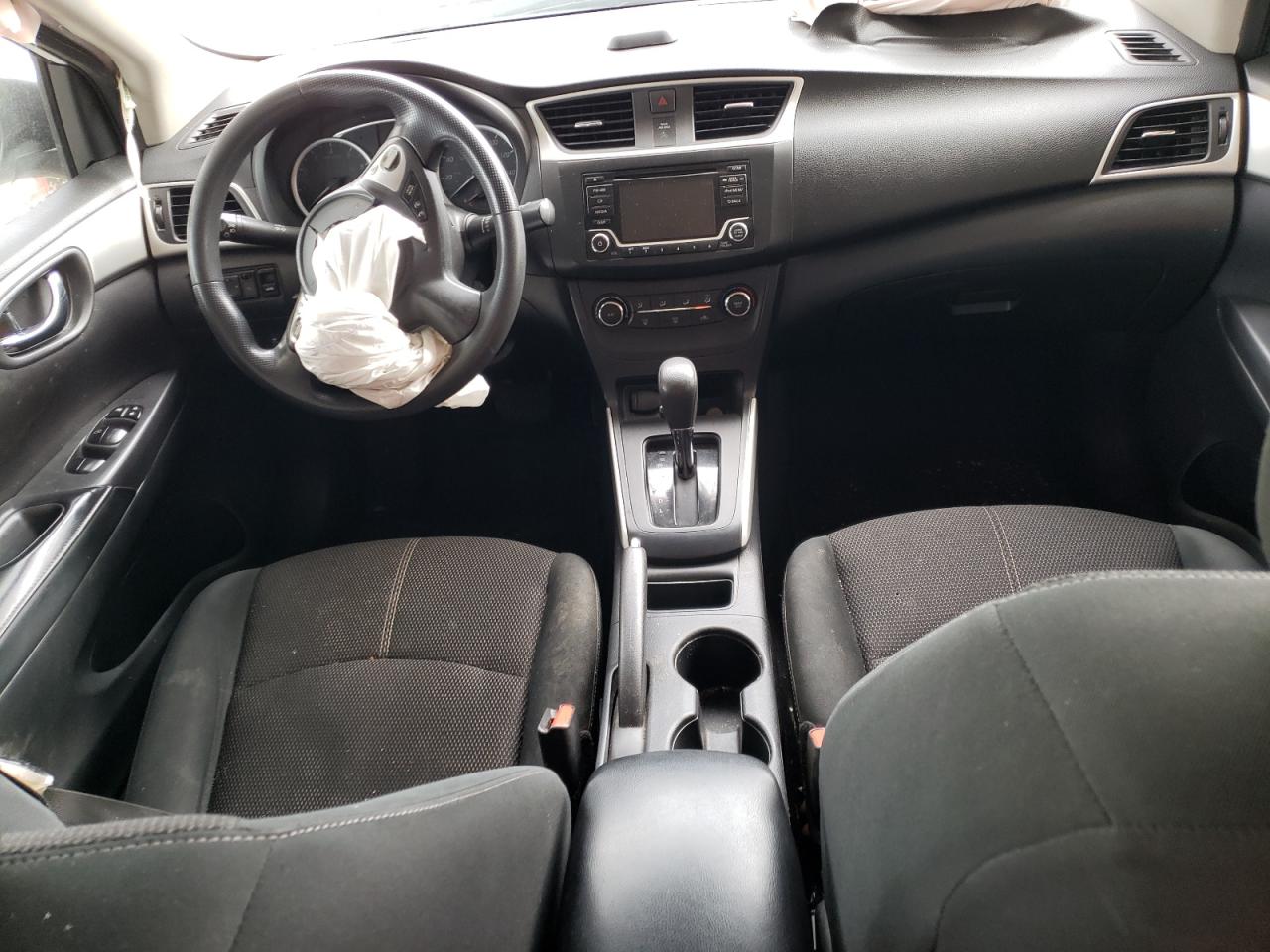 3N1AB7AP6JY241915 NISSAN SENTRA 2018