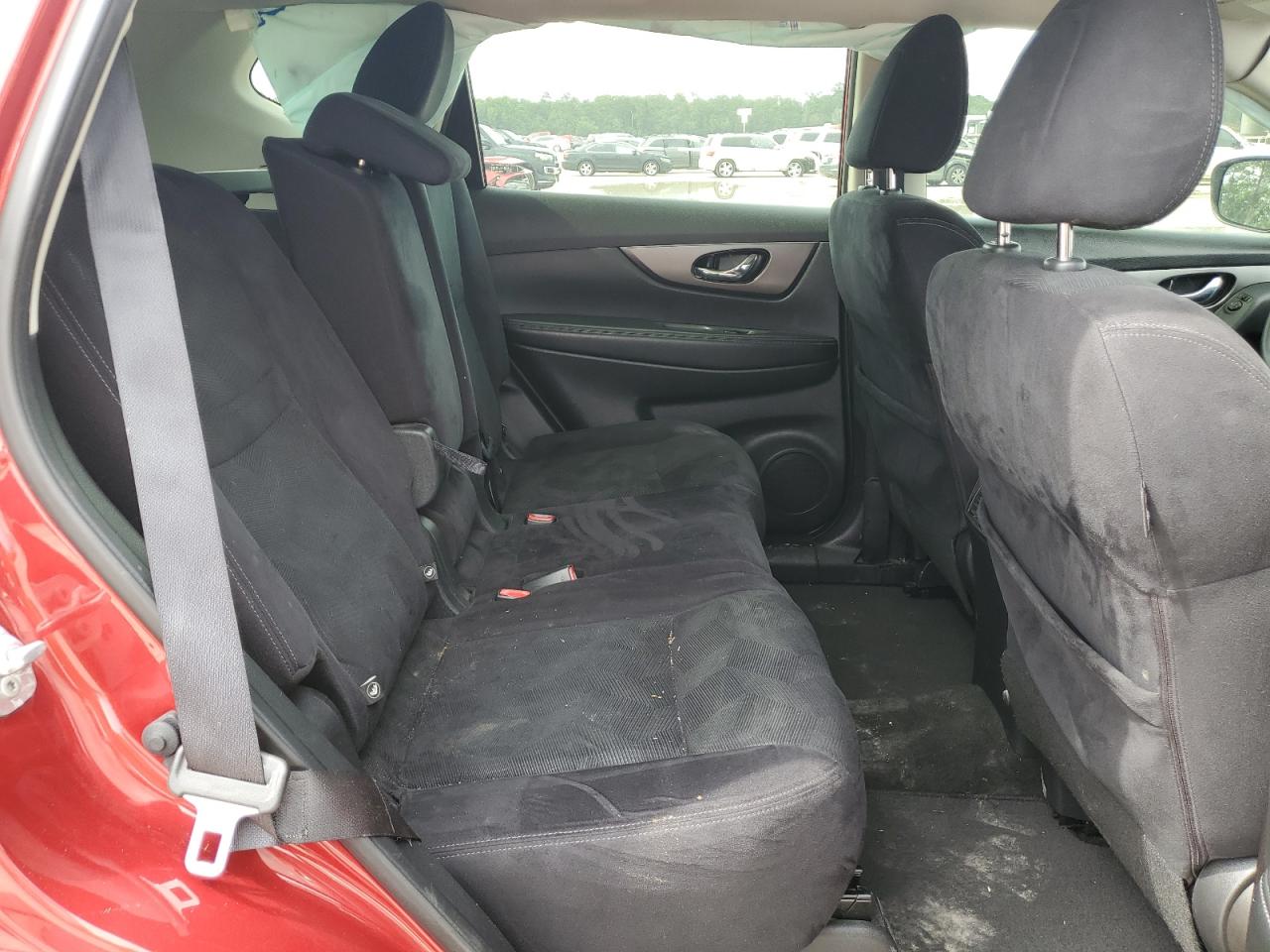 JN8AT2MT0GW002208 NISSAN ROGUE 2016