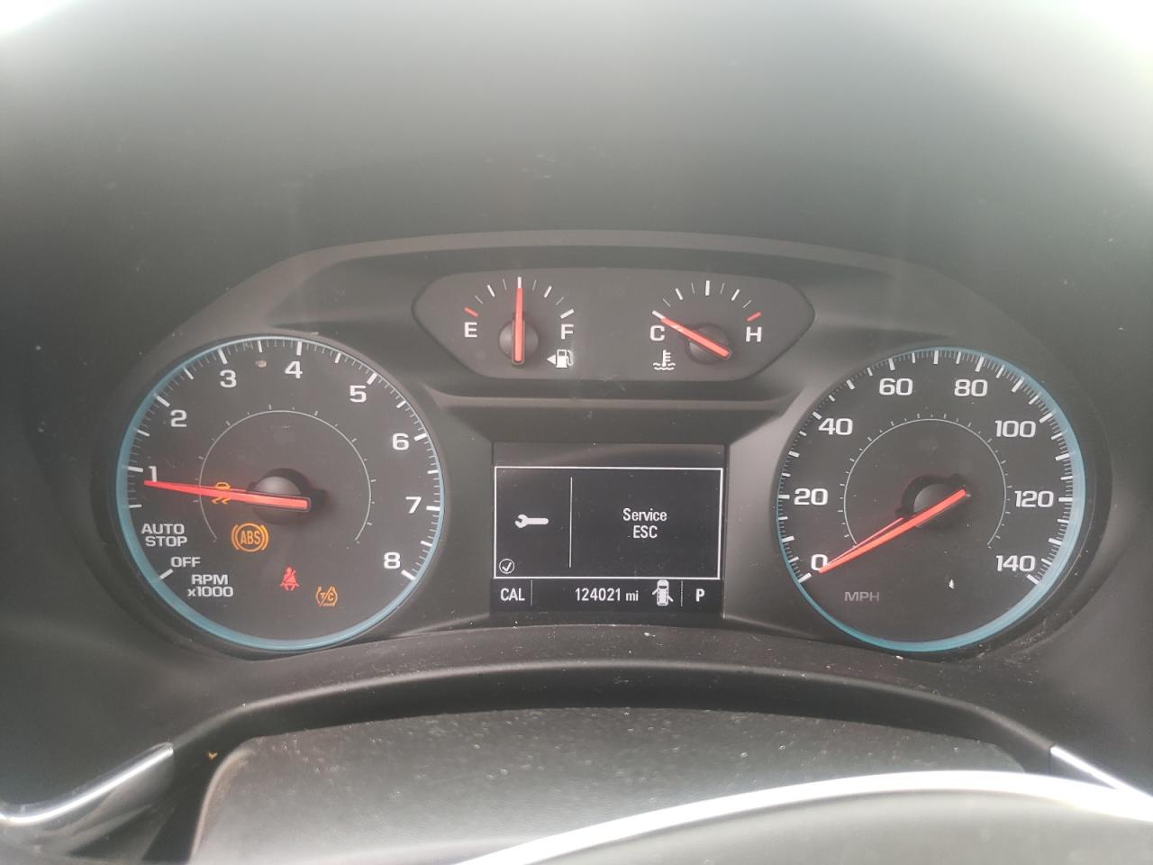 2GNAXJEV8J6263444 CHEVROLET EQUINOX 2018