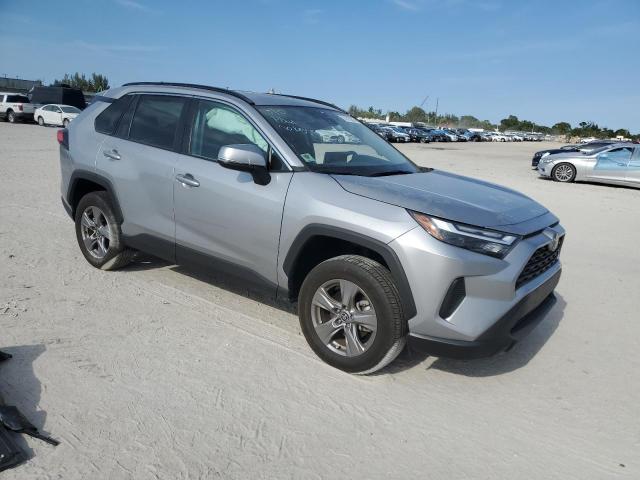 2022 Toyota Rav4 Xle VIN: 2T3W1RFVXNC176024 Lot: 51812873