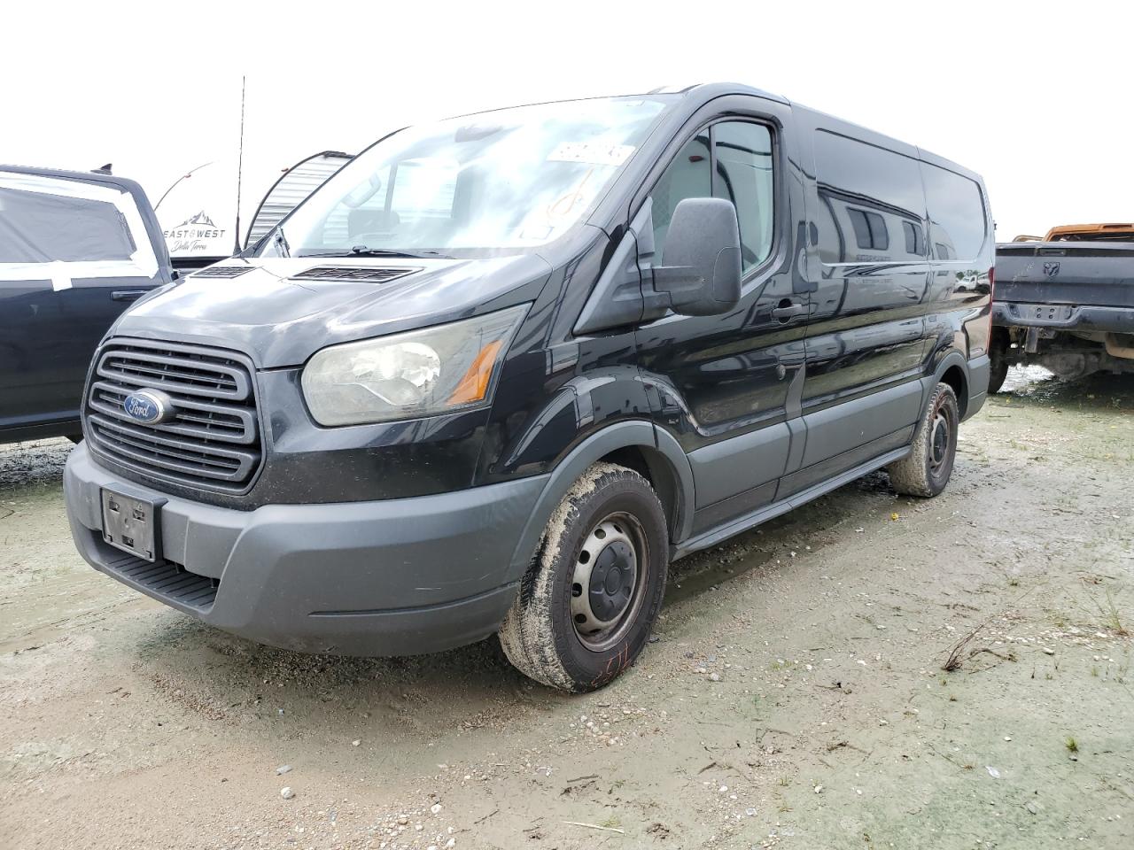 FORD TRANSIT T-150
